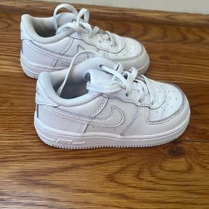 8C Child Nike White Air Force 1 s Slight use